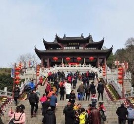 岑溪湖北旅游攻略(七月湖北旅游攻略)