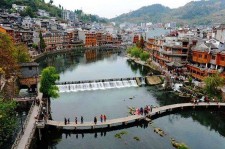 岑溪长沙旅游攻略(长沙旅游攻略景点必去二日游)