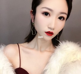 岑溪兼职模特拍摄网站在哪找(兼职模特拍摄网站在哪找到)