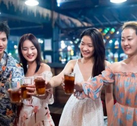 岑溪做兼职模特需要有什么前提(当兼职模特需要签约吗)