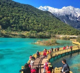 岑溪云南旅游攻略(云南旅游攻略必去景点顺序)