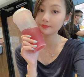岑溪雇用网红商务伴游女(雇用网红商务伴游女员工)