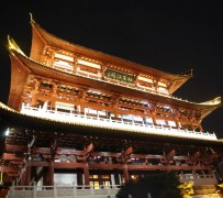 岑溪长沙旅游攻略(长沙旅游攻略景点必去长沙美食街)