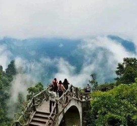岑溪二日游(二日游旅游攻略)