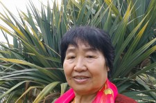 岑溪白叟带老伴游半个中国(白叟外出旅游)