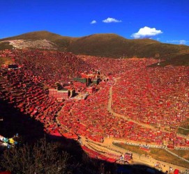 岑溪色达旅游攻略(成都到色达旅游攻略)