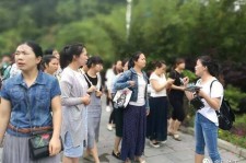 岑溪中国的曲男伴游的简单介绍