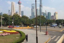 岑溪上海自助游(上海自助游团购)
