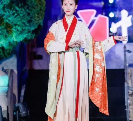 岑溪汉服模特是哪种兼职的吗(网上雇用古拆汉服模特可信吗)