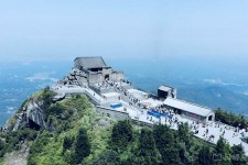 岑溪湖南旅游攻略(武汉到湖南旅游攻略)