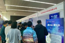 岑溪北京伴游招聘 北京各大高校恢复线下招聘会，今年有什么不一样？记者探访