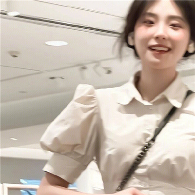 岑溪高端纯出女孩雇用(高端名媛定造)奢华游艇豪侈生活月入50W