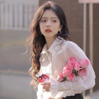 岑溪想要应聘去伴游公司上班，但是却不晓得该怎么做
