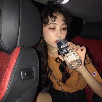 岑溪伴游玩耍享受异国风情的美妙光阴