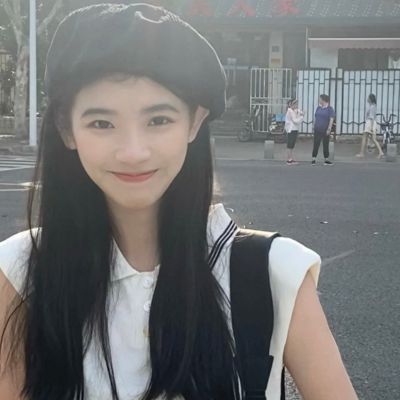 岑溪商务伴游带客户去看海豚表演