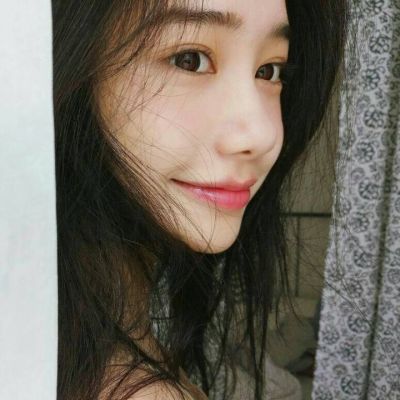 岑溪伴游女生苏浅夏的资料