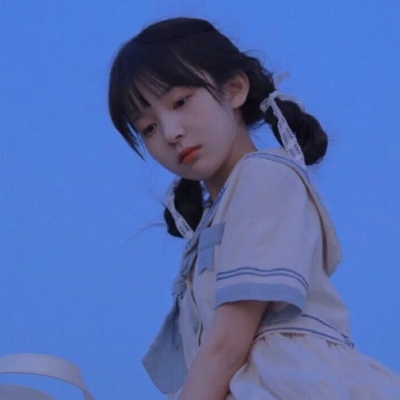 岑溪伴游女生徐梦琪的资料