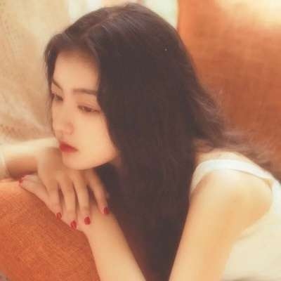 岑溪伴游女生赵梦琪的资料