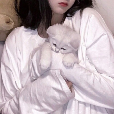 岑溪伴游女生蕾鮑的资料