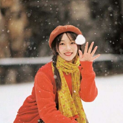 岑溪伴游女生刘心怡的资料