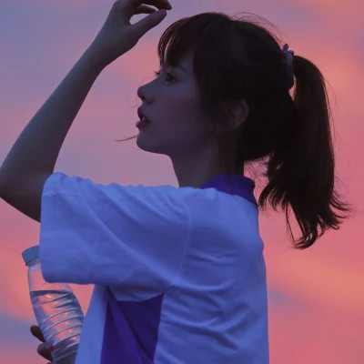 岑溪伴游女生谢娜美的资料