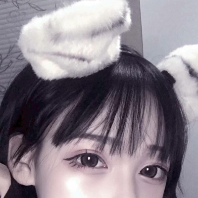 岑溪伴游女生王诗涵的资料