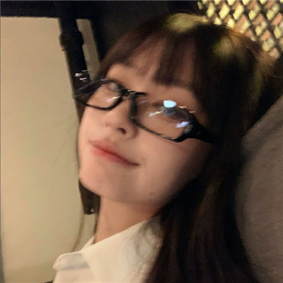 岑溪伴游女生杨莉莉的资料