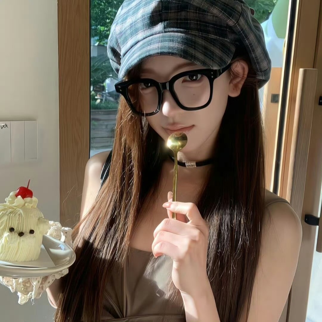 岑溪伴游女生小葵的资料