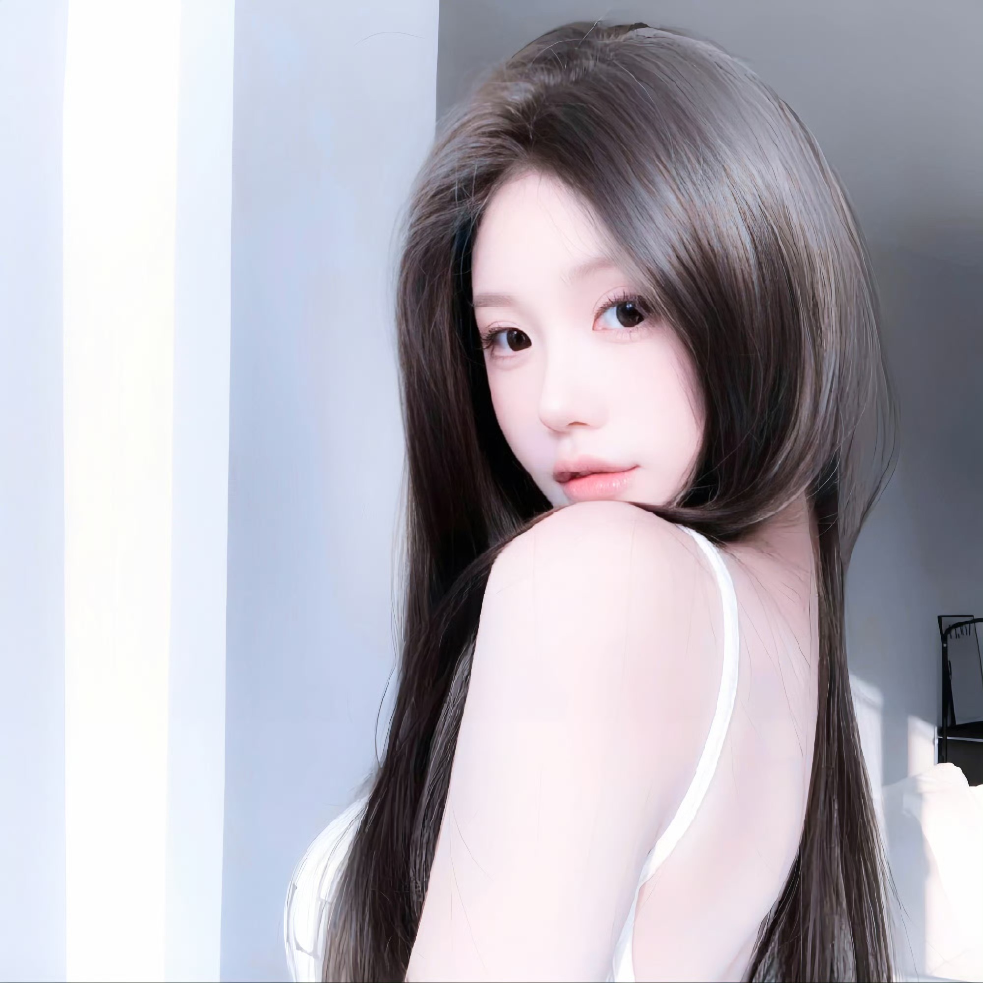 岑溪伴游女生林雅的资料