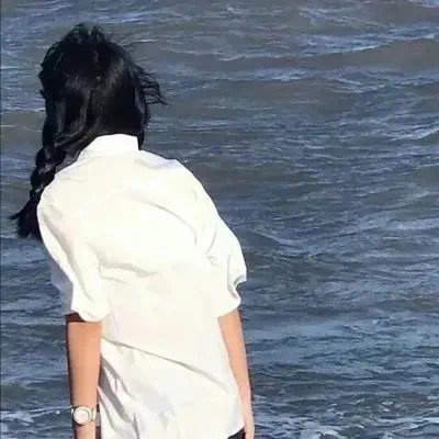 岑溪伴游女生张廖新竹